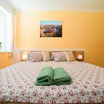 Penzion Zlatovláska U Zámku červená Lhota 4*