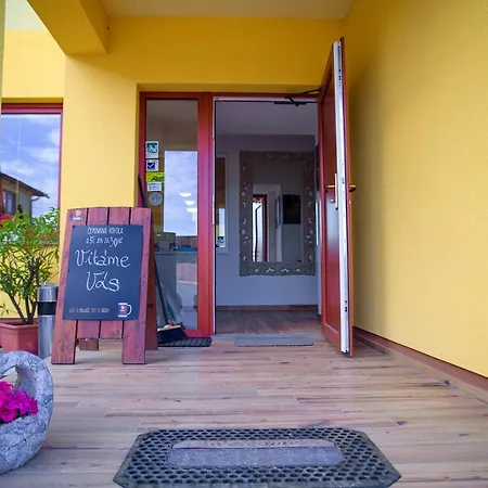 A Restaurace Zlatovlaska U Zamku Cervena Lhota Guest house *
