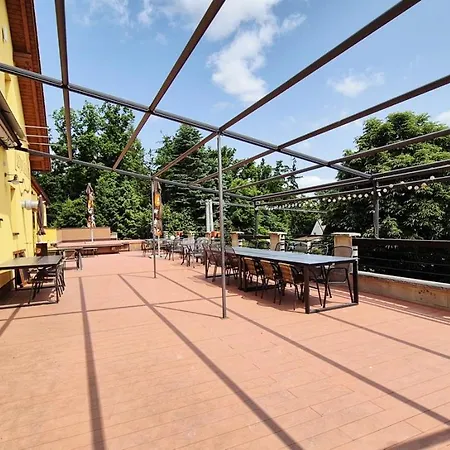 Guest house A Restaurace Zlatovlaska U Zamku Cervena Lhota *