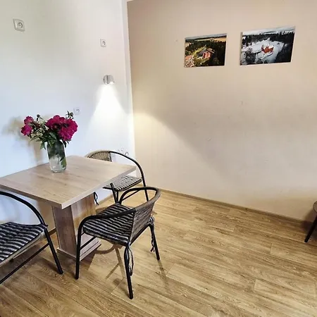 A Restaurace Zlatovlaska U Zamku Cervena Lhota