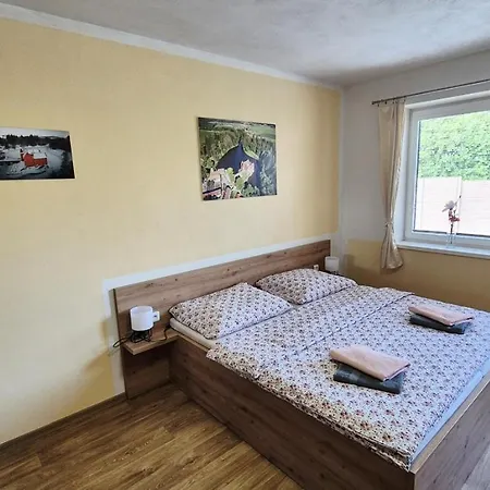 Guest house A Restaurace Zlatovlaska U Zamku Cervena Lhota *