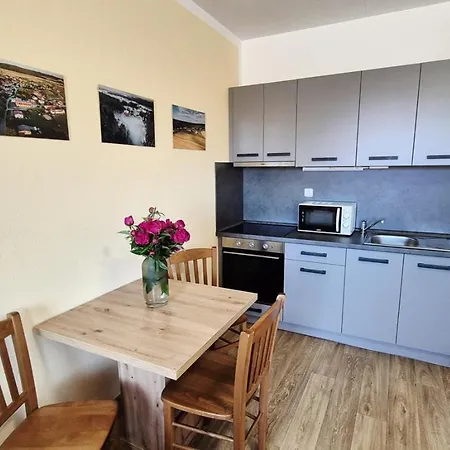 A Restaurace Zlatovlaska U Zamku Cervena Lhota Jizna